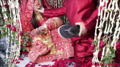 Phonerotica अकेली भाभी की चूत को ठंडा
