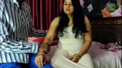 Xn Xxx बड़ी गांड वाली भौजी के बु
