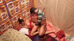 Xxx Xnx Video देसी आंटी का सेक्सी ब्लो